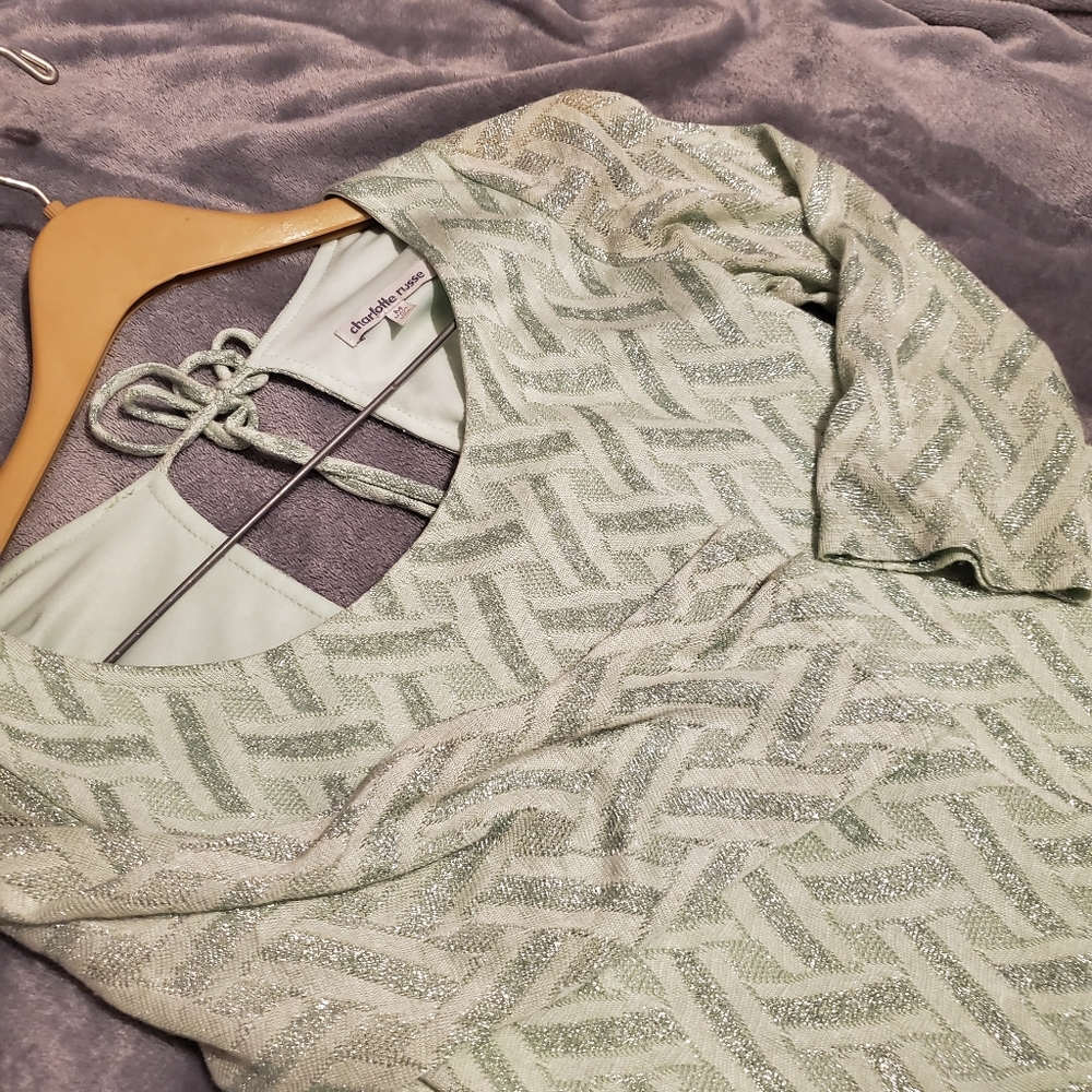 Dress - Picture 4 of 7